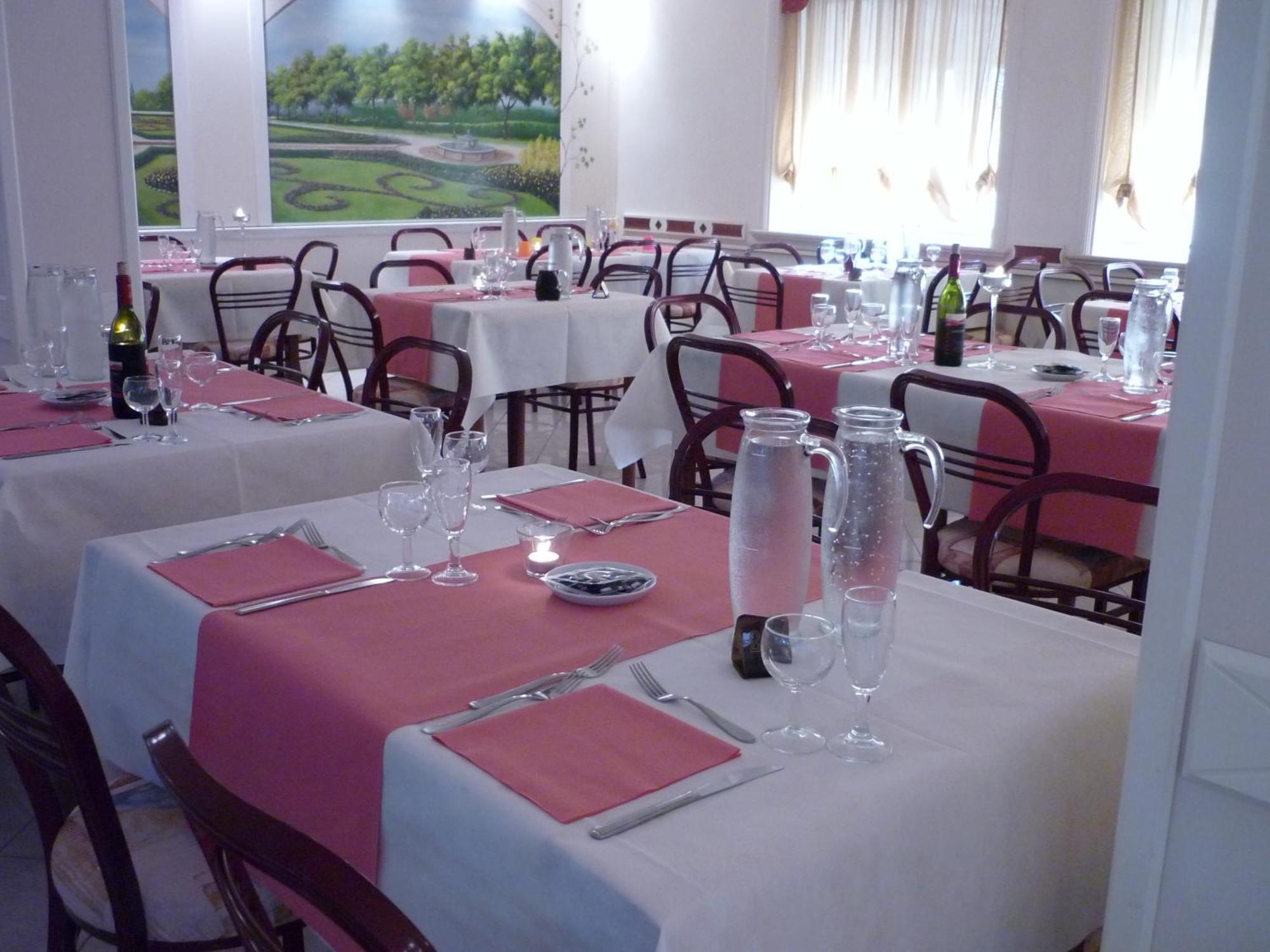 Hotel Bella Igea Белариа-Игеа Марина Екстериор снимка