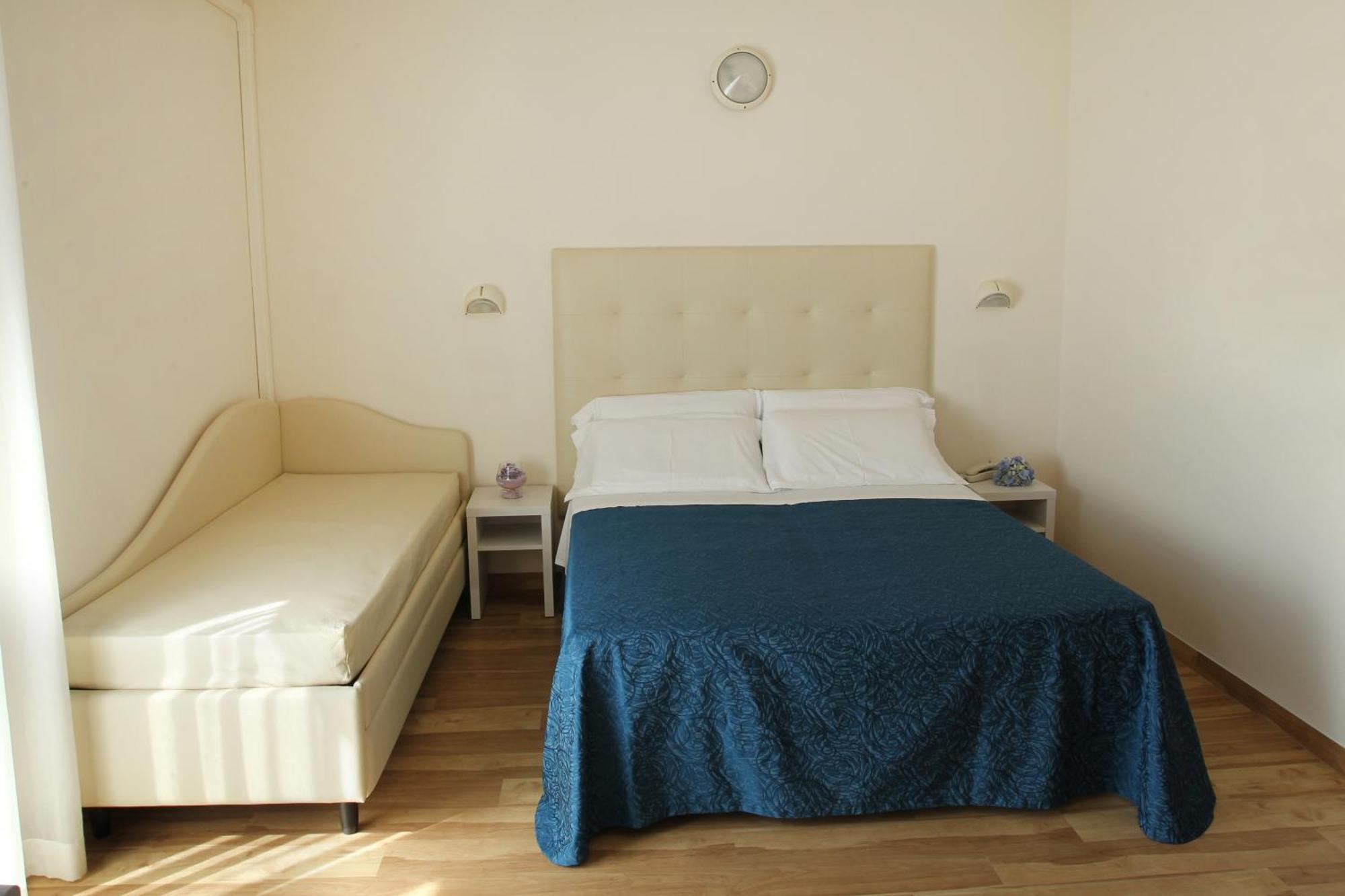 Hotel Bella Igea Белариа-Игеа Марина Стая снимка